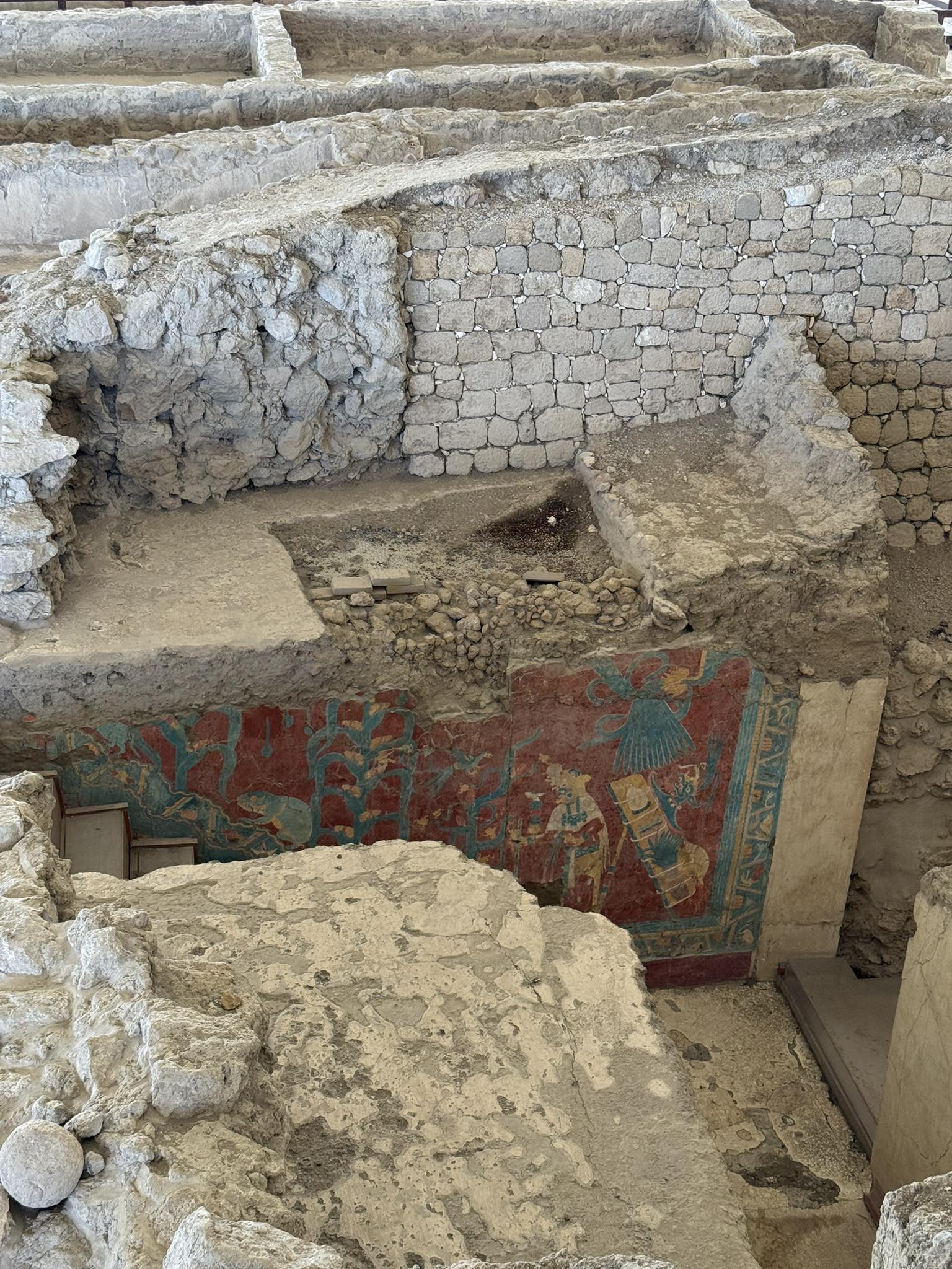 Zona arqueológica y mural